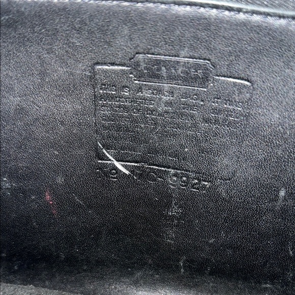 Vintage Coach Station Bag Black Leather Crossbody Bag - Picture 8 of 10